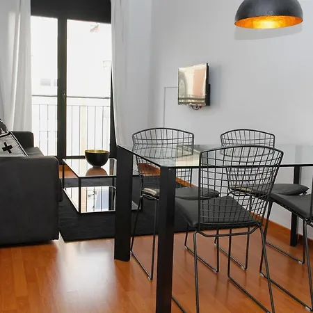 Apartment L'arago By The Streets *