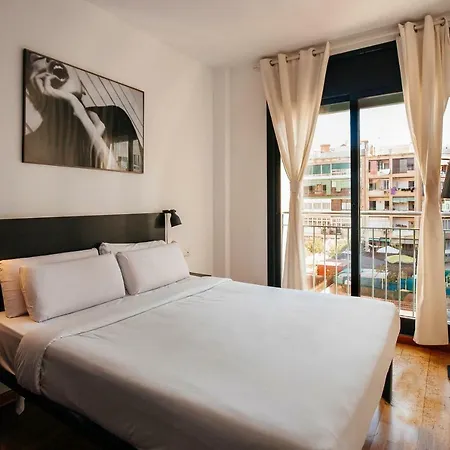 Apartment L'arago By The Streets *