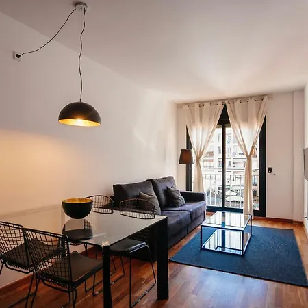 L'arago By The Streets * Barcelona