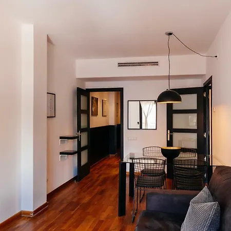 L'arago By The Streets Apartment Barcelona
