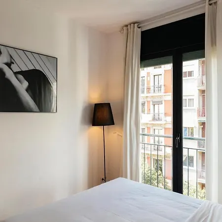 L'arago By The Streets Apartment Barcelona