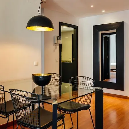 L'arago By The Streets Apartment Barcelona