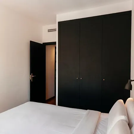L'arago By The Streets Apartment Barcelona