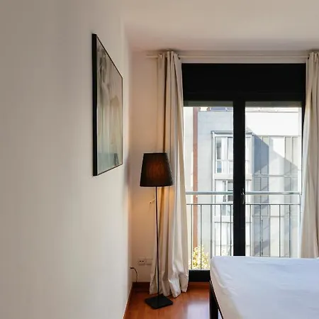 L'arago By The Streets Apartment *